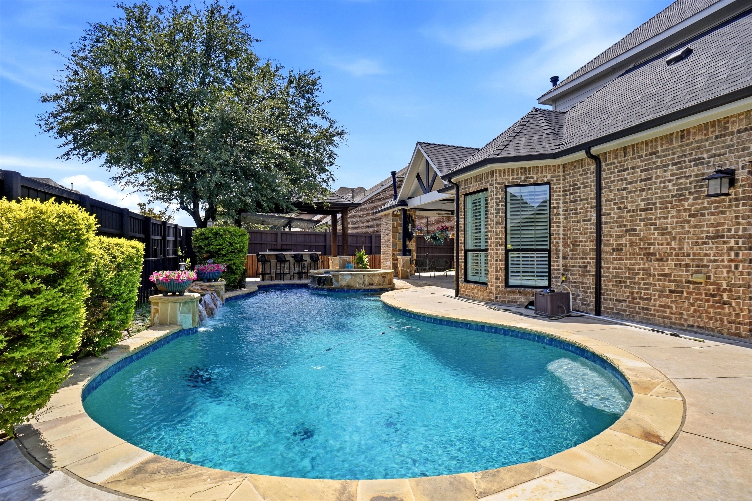 2414 Trophy Club Drive